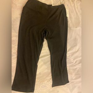 Croft & Barrow dark grey knit pants PL Short length